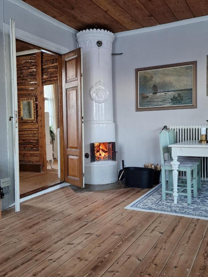 Ronehamn Bed And Breakfast Hemse Exterior photo