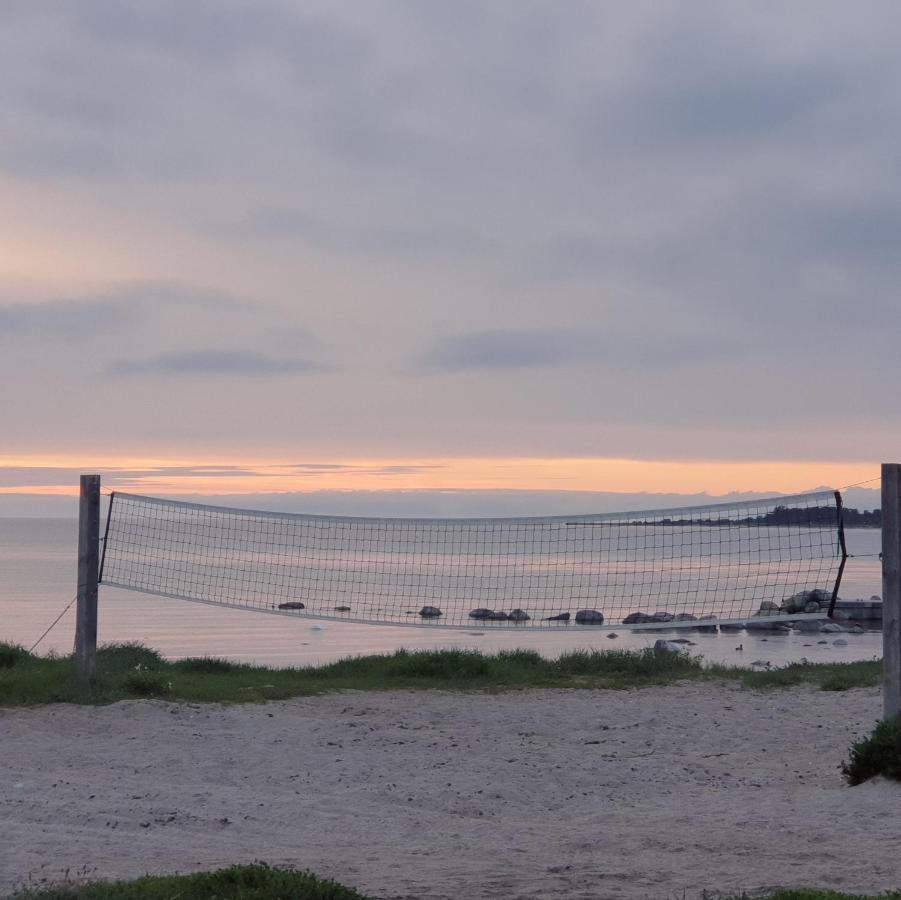 Ronehamn Bed And Breakfast Hemse Exterior photo