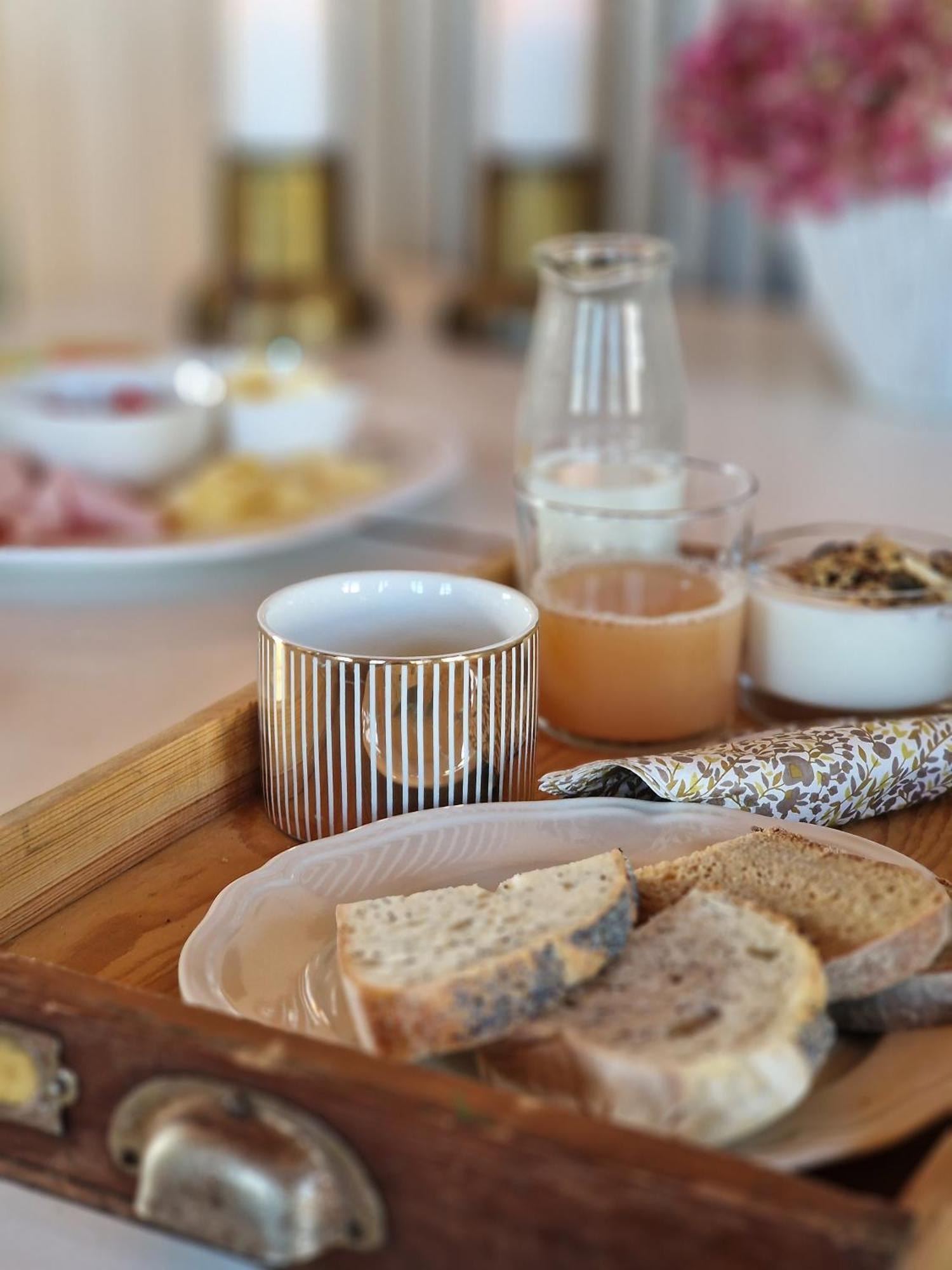 Ronehamn Bed And Breakfast Hemse Exterior photo